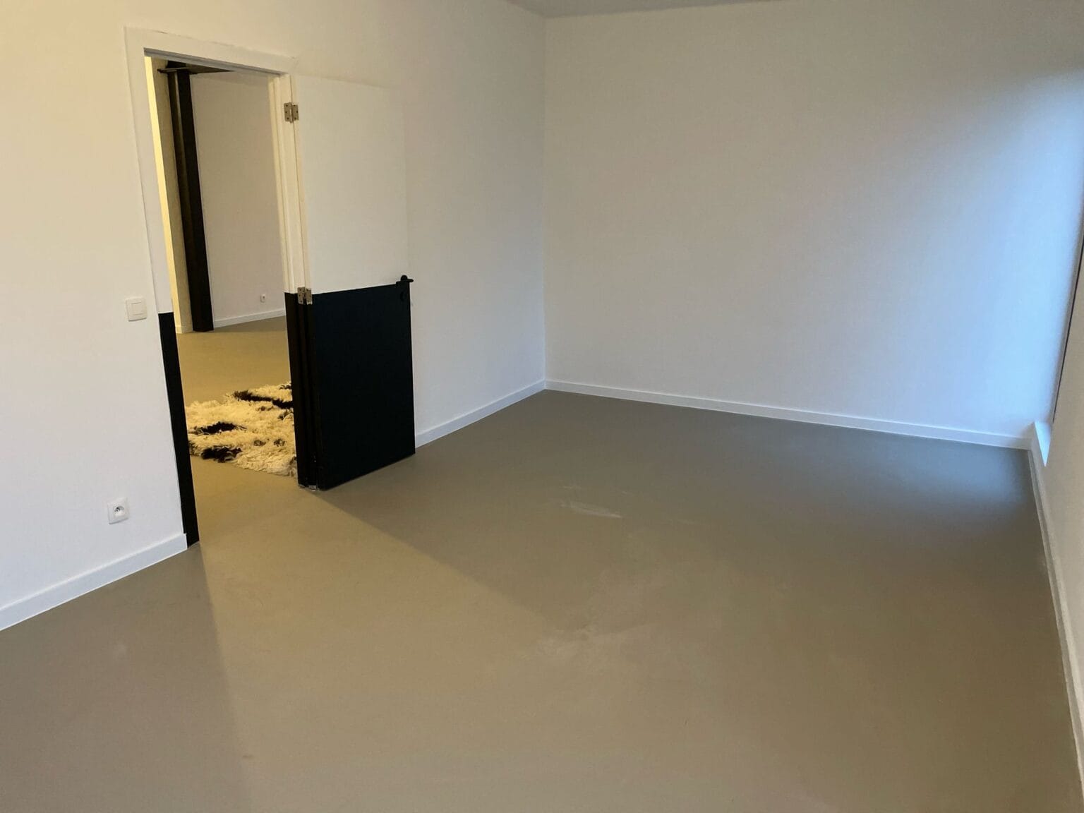 WhatsApp Image 2025-02-19 at 15.04.06