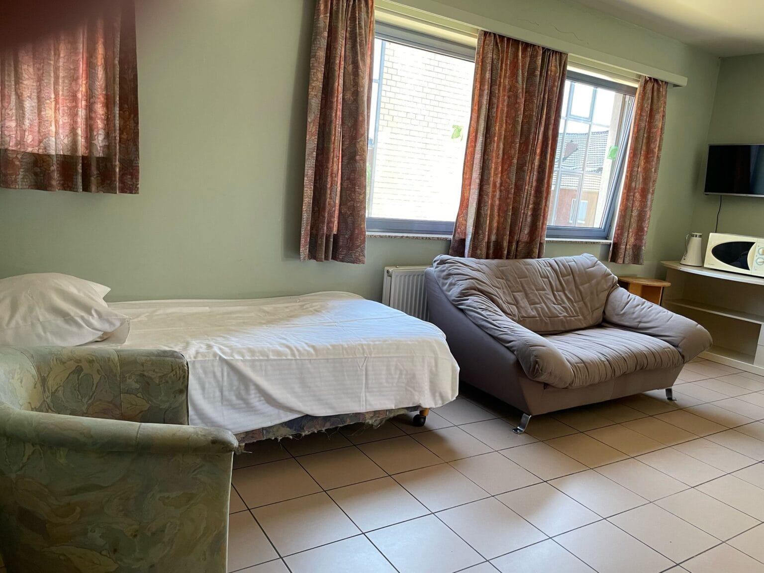 PHOTO-2025-05-01-15-58-25